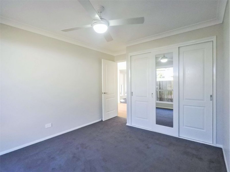 12 Bunkers Hill School Road, Westbrook QLD 4350