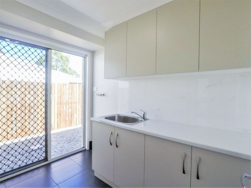 12 Bunkers Hill School Road, Westbrook QLD 4350