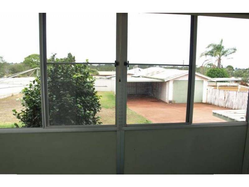 765 Ruthven Street, South Toowoomba QLD 4350