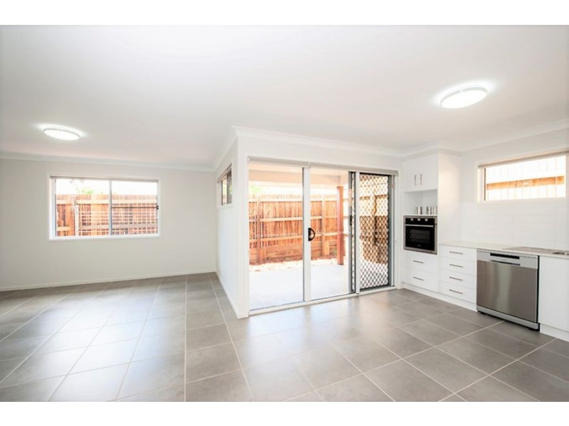2/6 Link Street, North Toowoomba QLD 4350