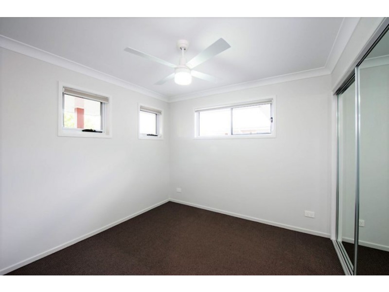2/6 Link Street, North Toowoomba QLD 4350