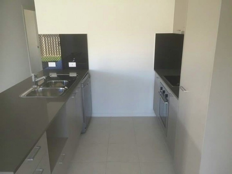 1/14 Glenwoods Drive, Glenvale QLD 4350