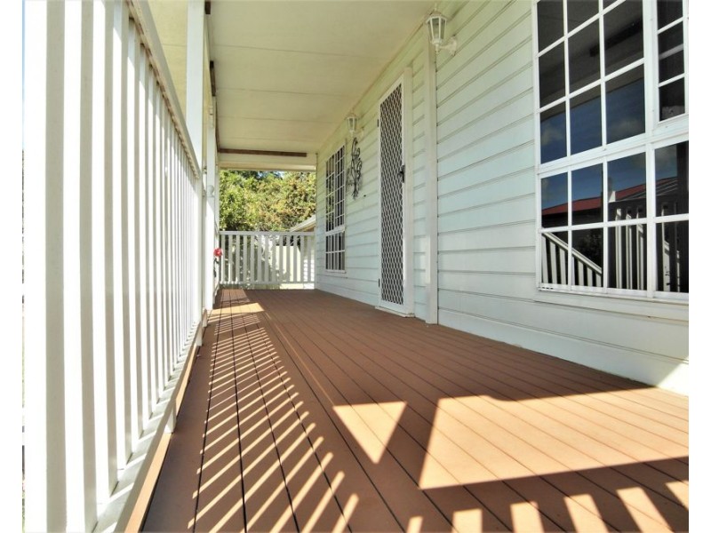 18 Vera Street, Newtown QLD 4350