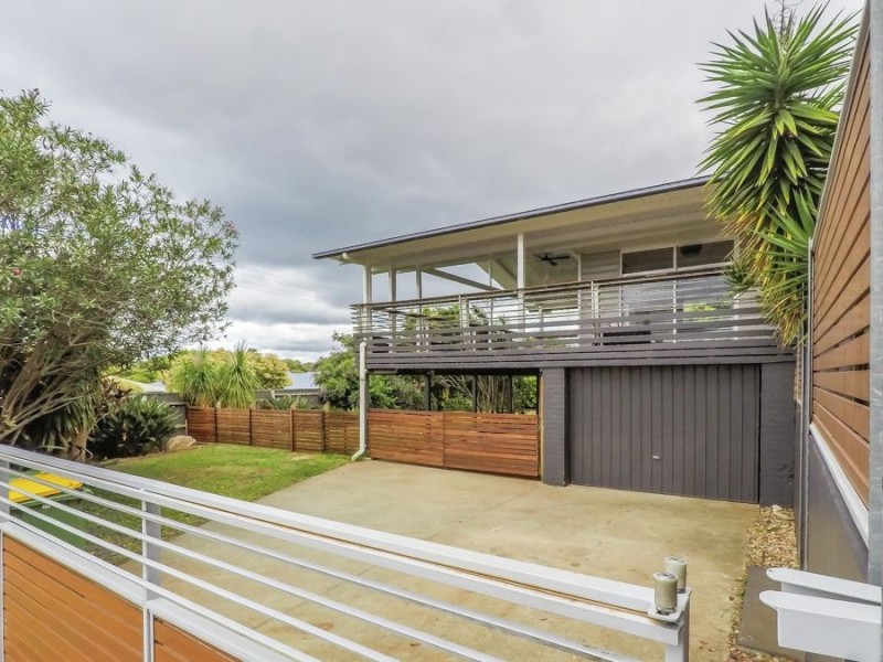 Centenary Heights QLD 4350