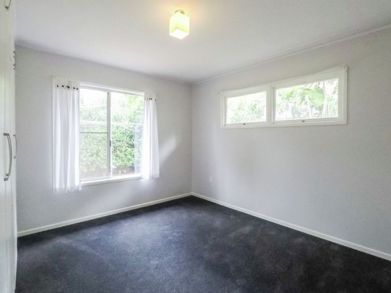 Centenary Heights QLD 4350