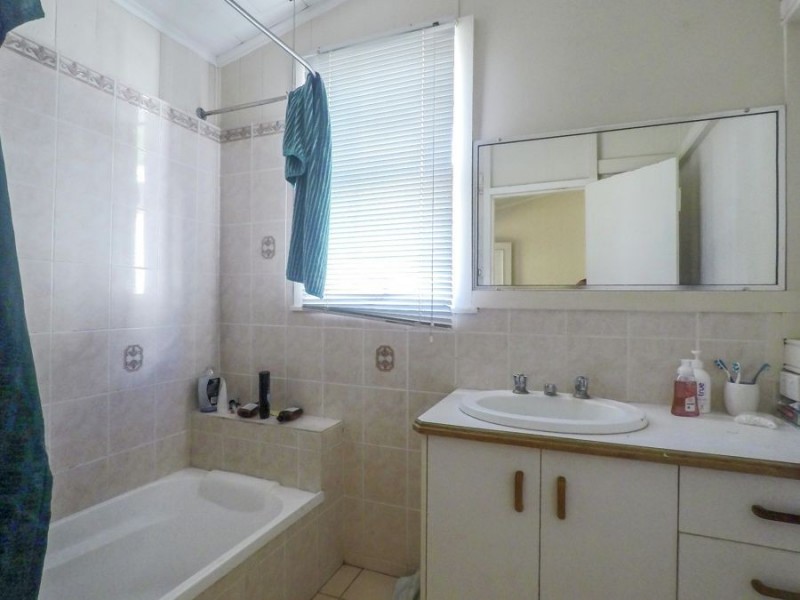 169 Bridge Street, North Toowoomba QLD 4350
