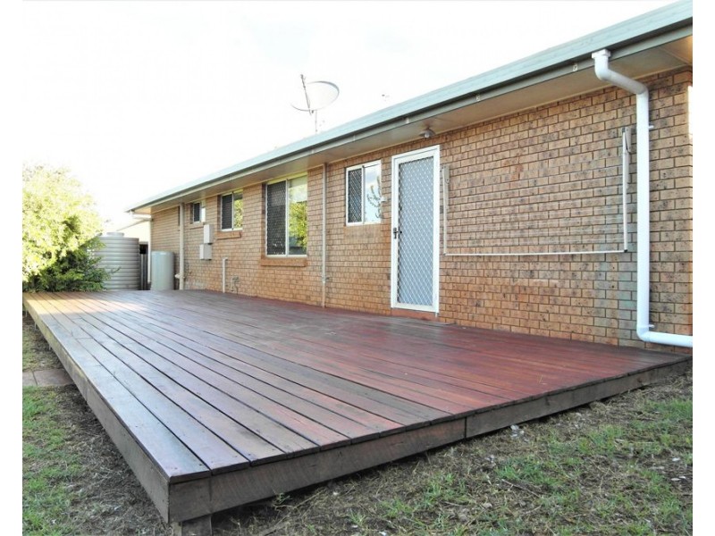 17 Wuth Street, Darling Heights QLD 4350