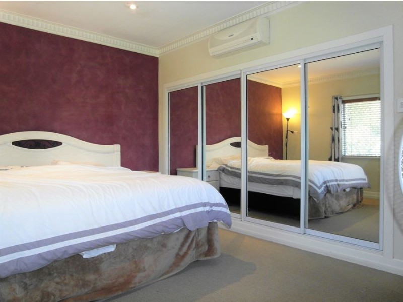 12 James Street, Rangeville QLD 4350