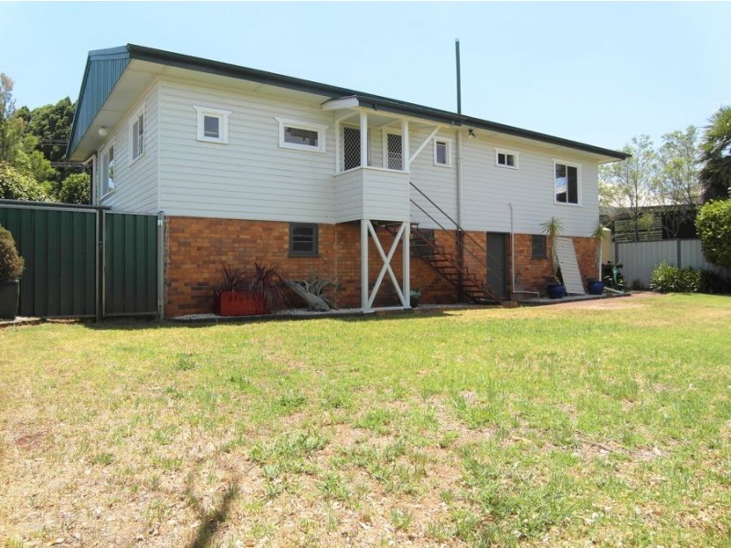 12 James Street, Rangeville QLD 4350