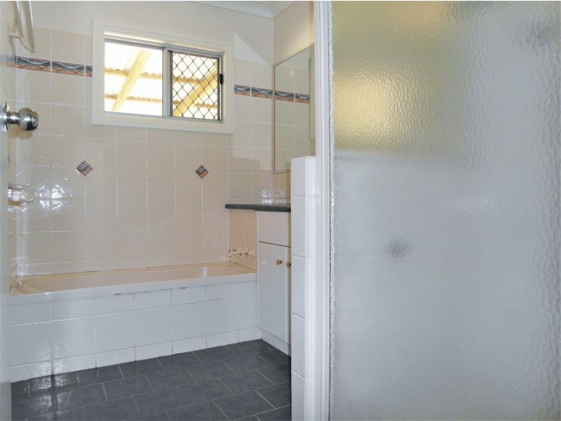 3a Ellis Street, Wilsonton QLD 4350