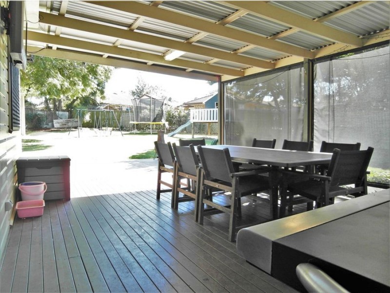 3 Ford Street, Rockville QLD 4350