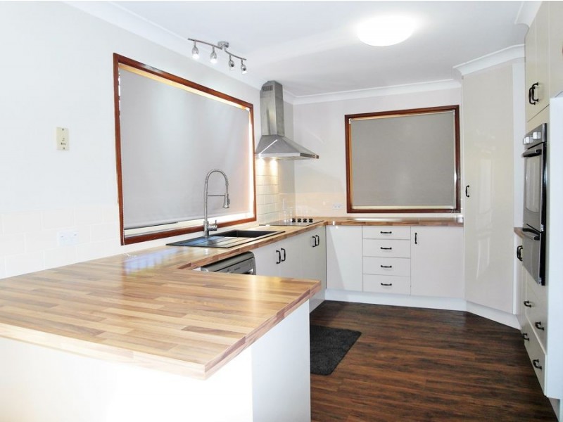 7 Pizzoni Road, Glenvale QLD 4350