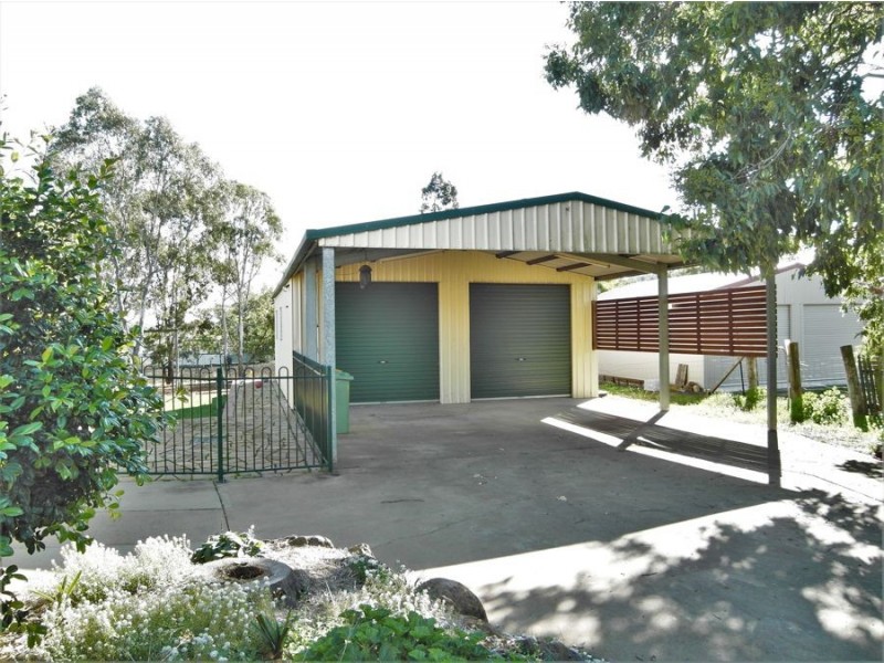 7 Pizzoni Road, Glenvale QLD 4350