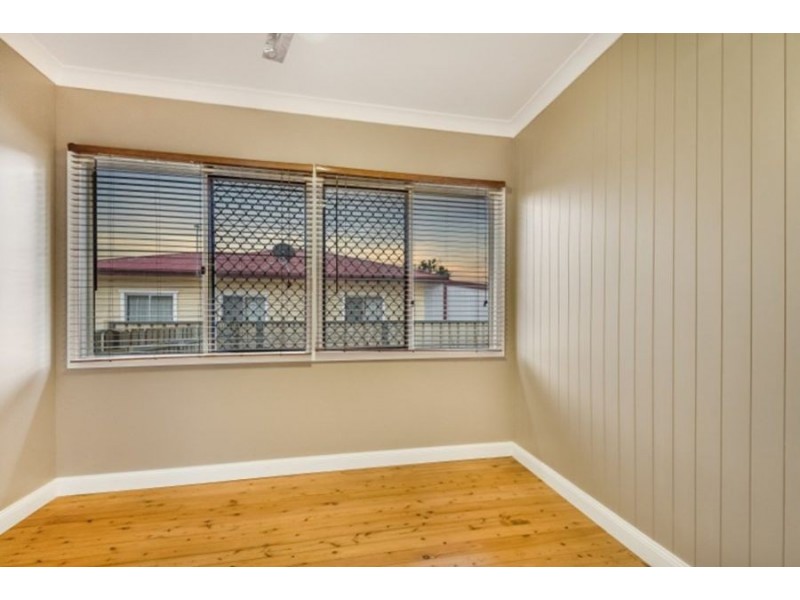 26 Monash Street, Newtown QLD 4350