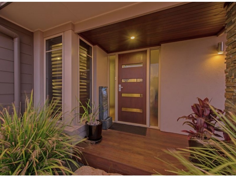 27 Trevean Drive, Kleinton QLD 4352