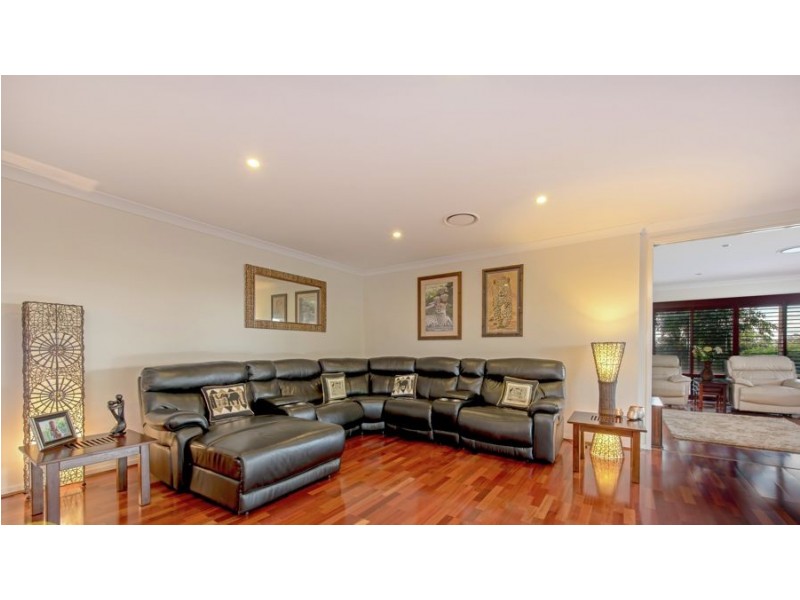 27 Trevean Drive, Kleinton QLD 4352