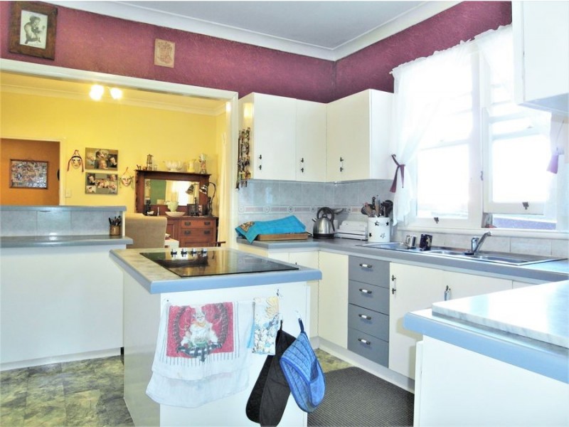 20 Lemnos Street, Harlaxton QLD 4350