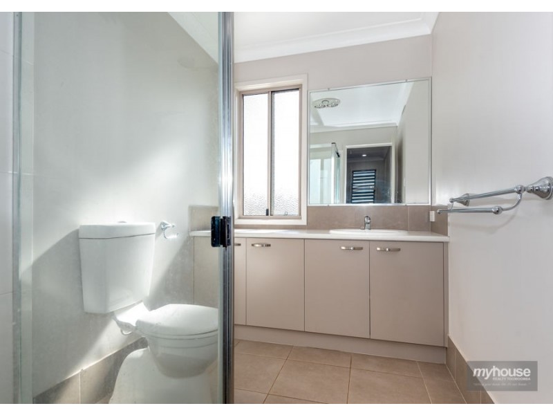 3/27 Park Street, Wilsonton QLD 4350