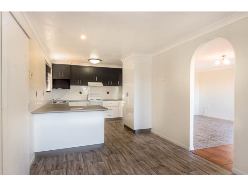 3 Chinchilla Court, Wilsonton Heights QLD 4350