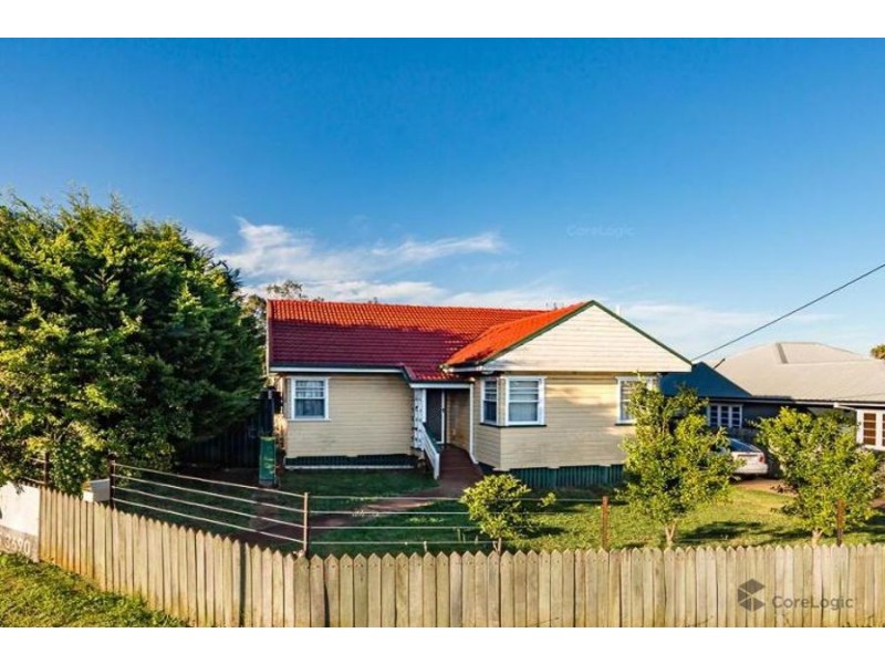 3 Derwak Street, Harristown QLD 4350