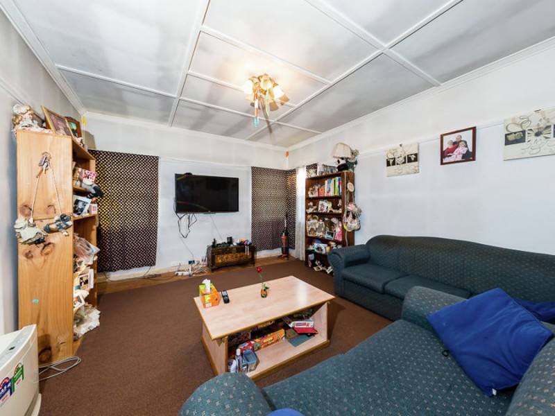 3 Derwak Street, Harristown QLD 4350