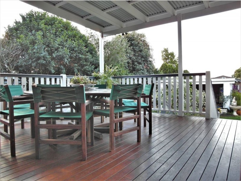 1 Leonard Street, East Toowoomba QLD 4350