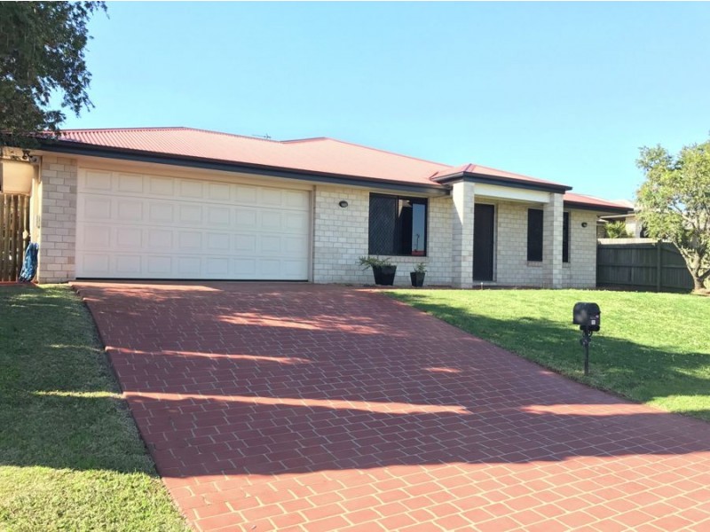 16 Hinchliffe Drive, Kearneys Spring QLD 4350