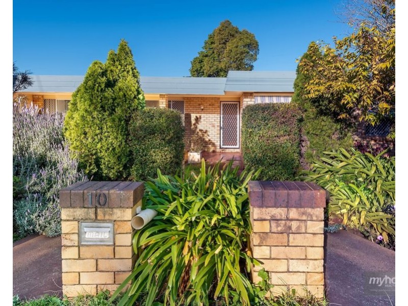 10 Elliott Street, Kearneys Spring QLD 4350