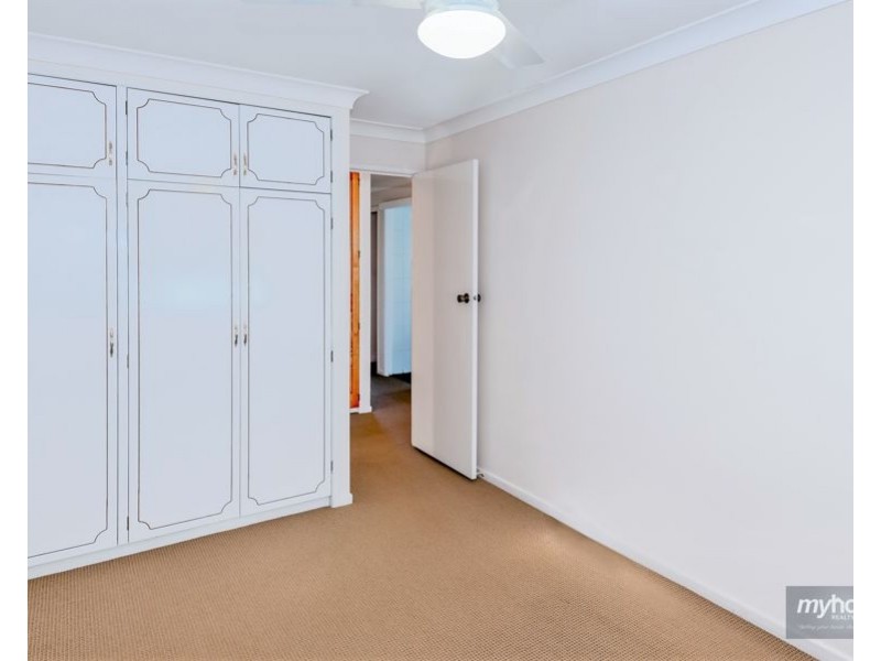 10 Elliott Street, Kearneys Spring QLD 4350