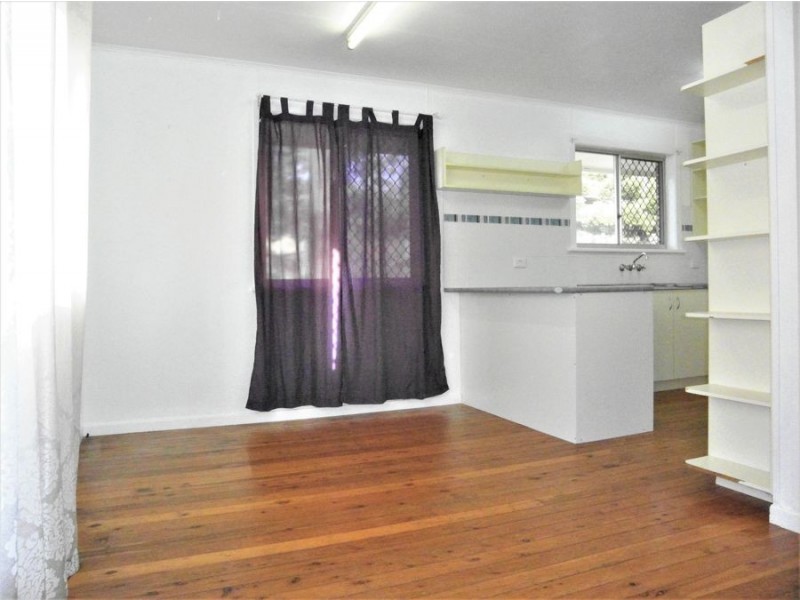 19 Hillside Street, Newtown QLD 4350