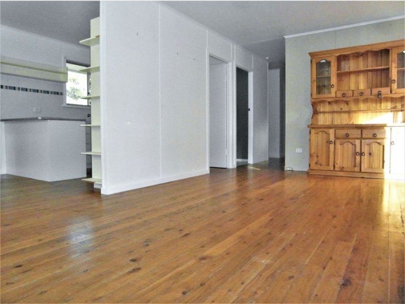 19 Hillside Street, Newtown QLD 4350