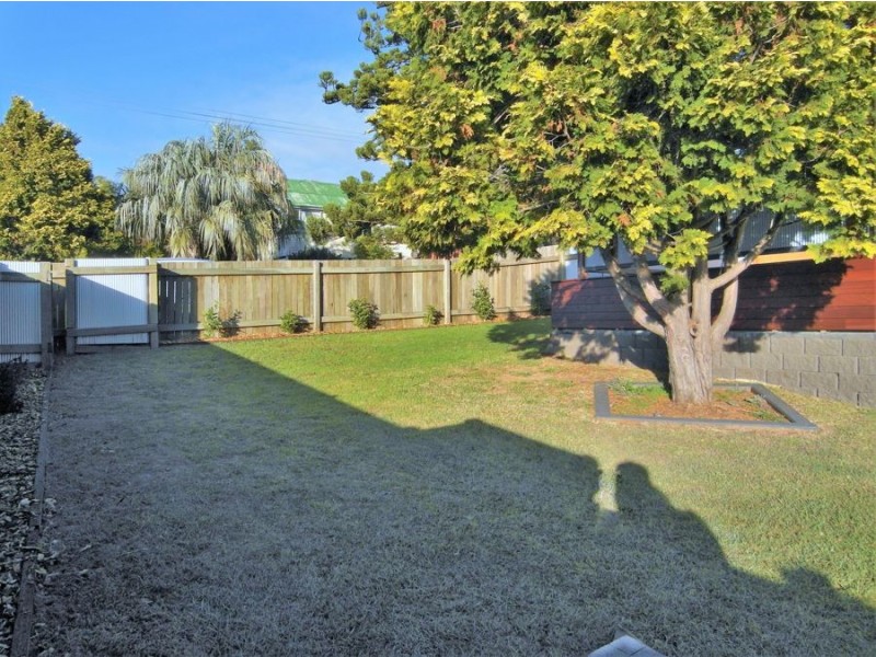 19 Hillside Street, Newtown QLD 4350