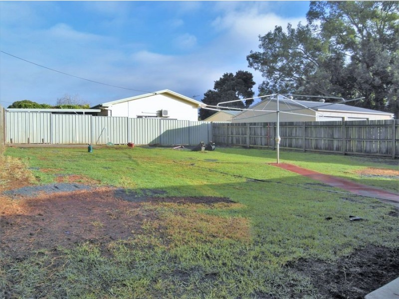 19 Hillside Street, Newtown QLD 4350