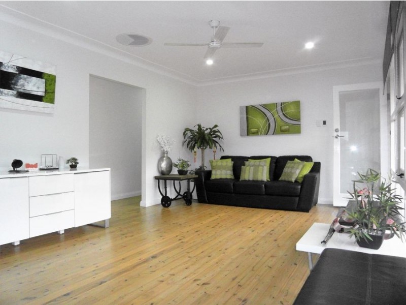 8 Patrick Street, Harristown QLD 4350