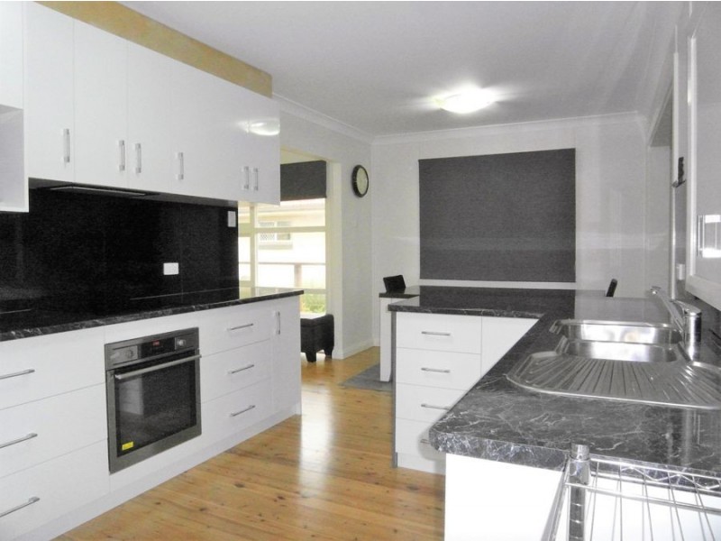 8 Patrick Street, Harristown QLD 4350