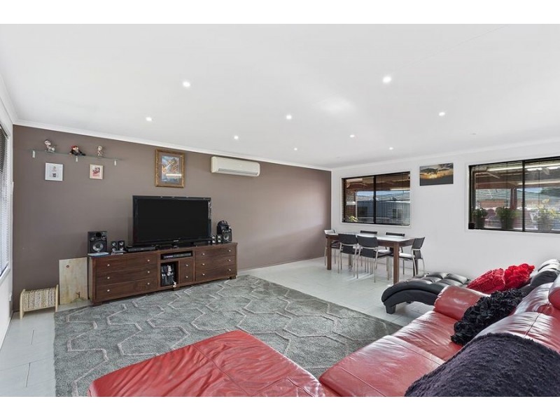 1 Bader Court, Wilsonton QLD 4350