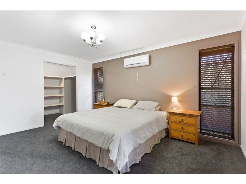 1 Bader Court, Wilsonton QLD 4350