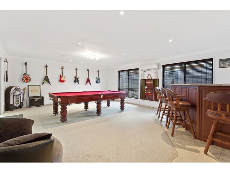 1 Bader Court, Wilsonton QLD 4350