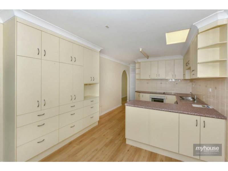 65 Buckland Street, Harristown QLD 4350