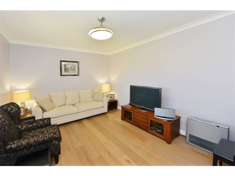 10 Elliott Street, Kearneys Spring QLD 4350