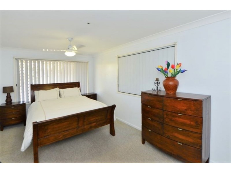 10 Elliott Street, Kearneys Spring QLD 4350