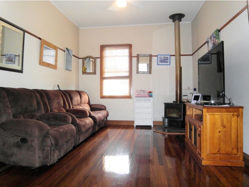 5 Churinga Street, Harlaxton QLD 4350