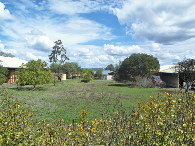 40 Stratford Drive, Wyreema QLD 4352