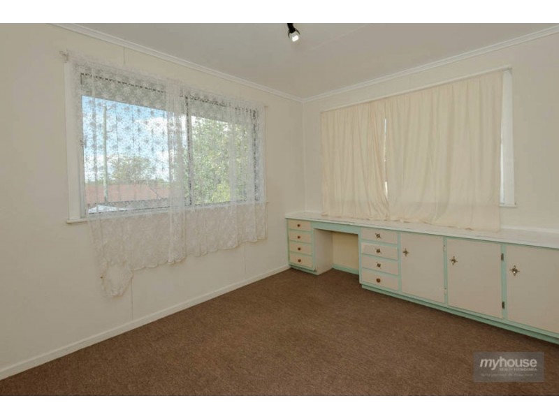 40 Wentworth Street, Centenary Heights QLD 4350