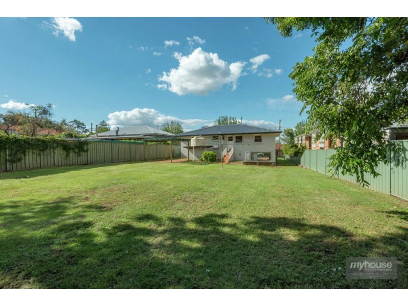 40 Wentworth Street, Centenary Heights QLD 4350