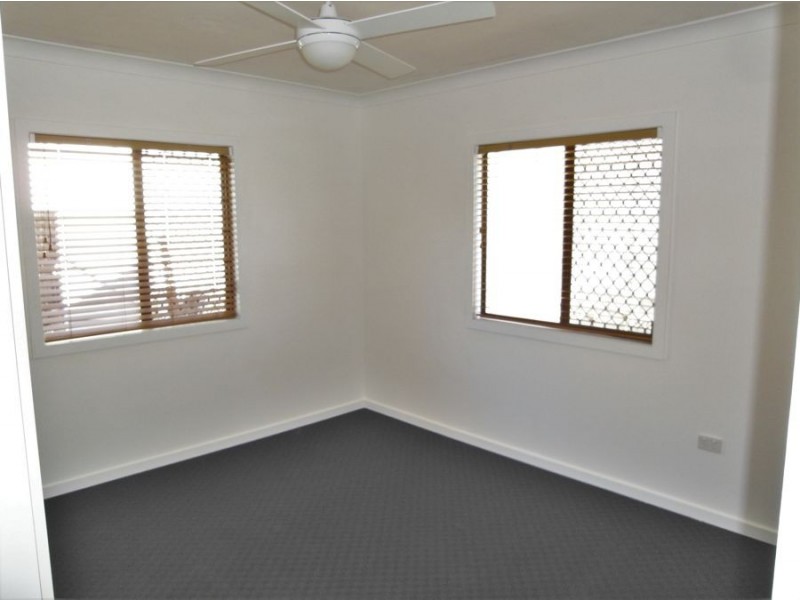 20 Norah Street, Centenary Heights QLD 4350