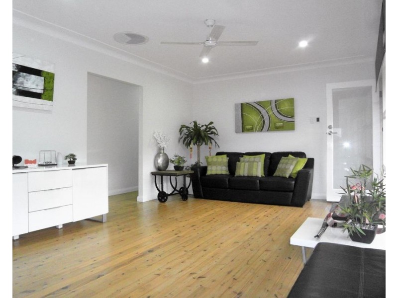 8 Patrick Street, Harristown QLD 4350