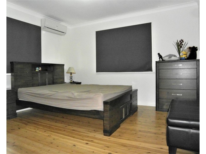 8 Patrick Street, Harristown QLD 4350
