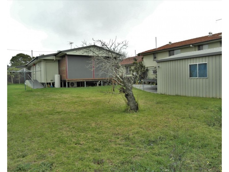 8 Patrick Street, Harristown QLD 4350