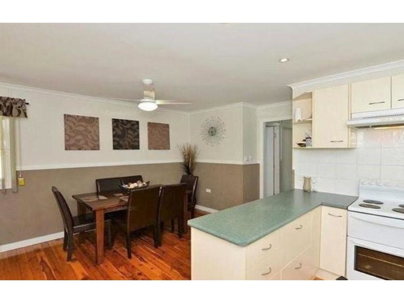 11 Hanlon Street, Newtown QLD 4350